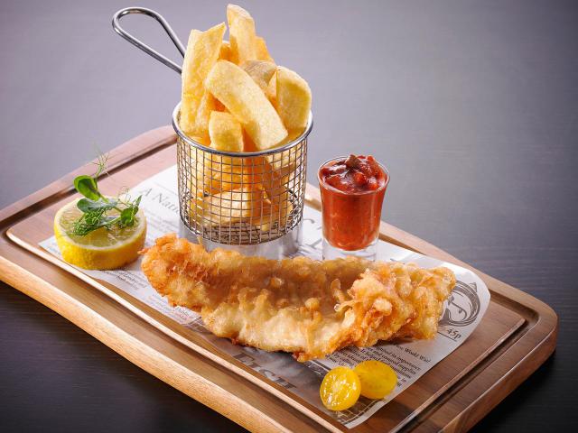 Fish & Chips ,  Food ,  Buskers Bar , Dublin , Restaurant, Temple Bar Hotel 